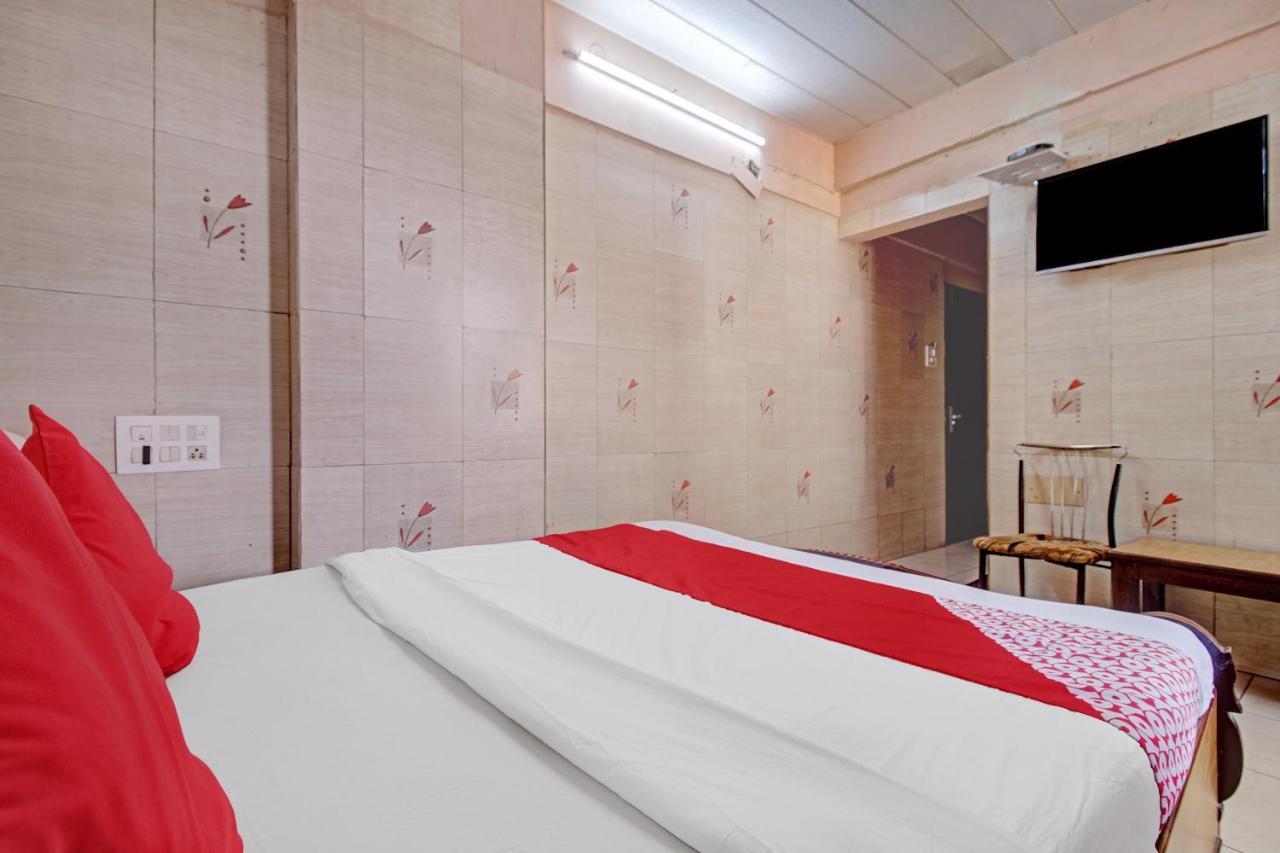 Oyo 80762 Hotel New Mini Mahal Turambhe Dış mekan fotoğraf