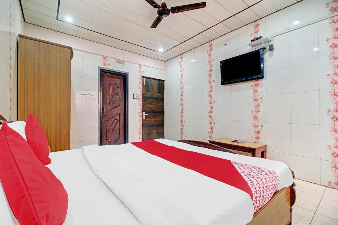 Oyo 80762 Hotel New Mini Mahal Turambhe Dış mekan fotoğraf